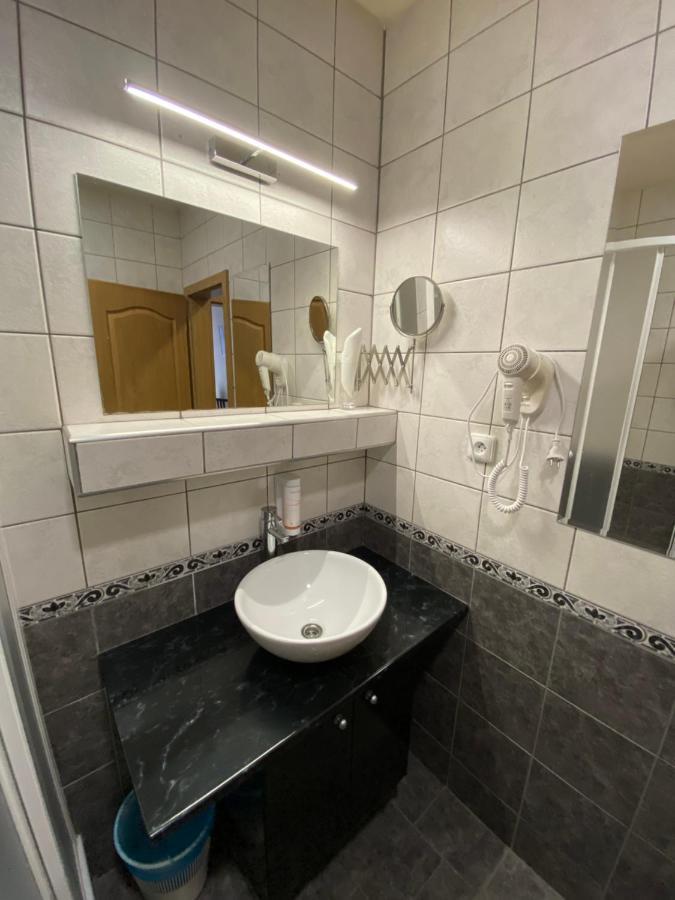 Hotel Zebetinsky Dvur Брно Екстер'єр фото